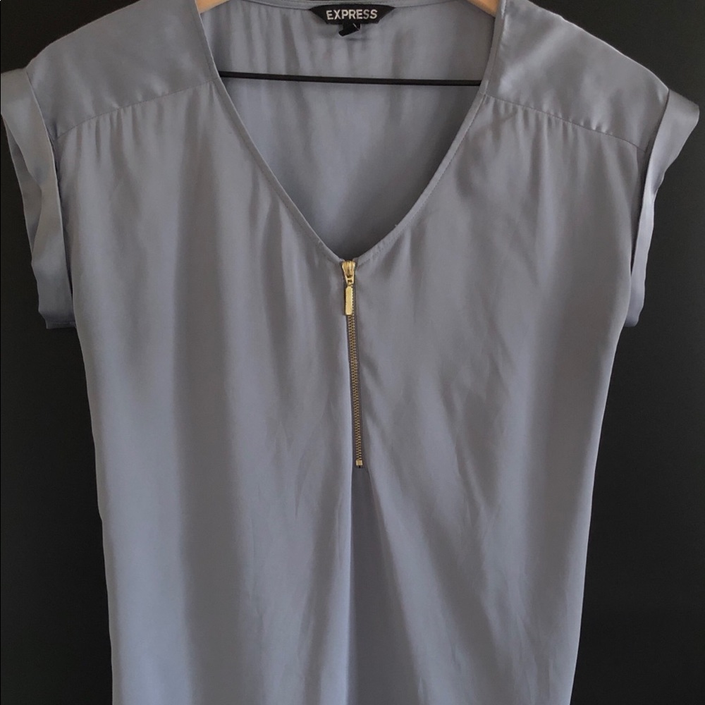 Express Short Sleeves